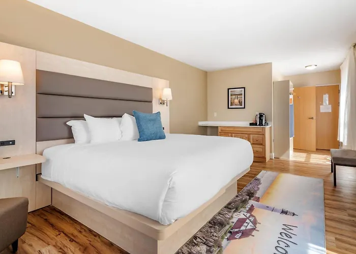 Casco Bay Hotel Portland Airport - Maine Mall, An Ascend Collection Hotel